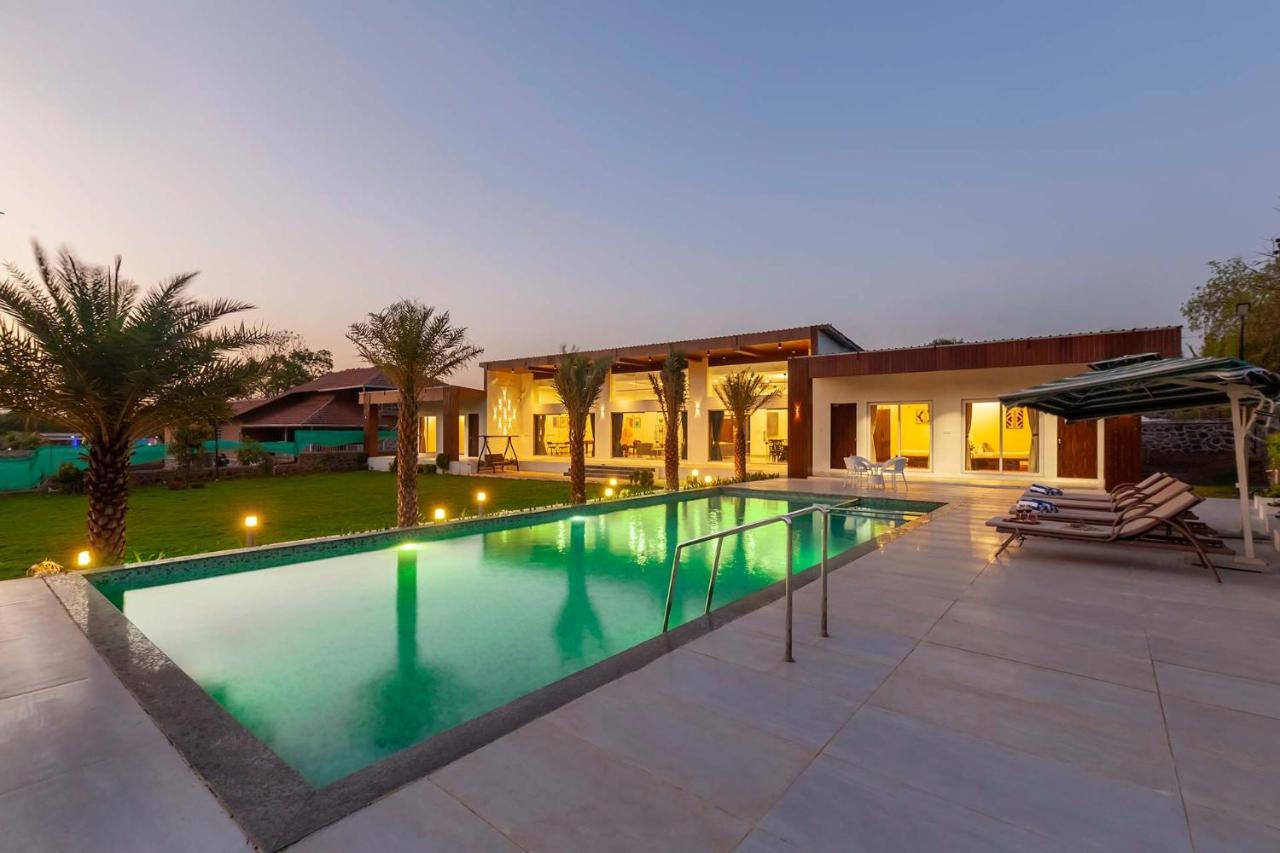 Natures Odyssey By Stayvista - Amidst Lush Greenery With Outdoor Pool And Indoor Activities Chinchavli Exterior foto